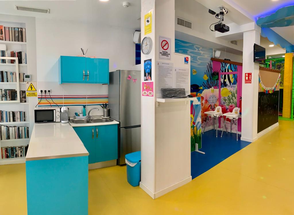 Fotografía de las instalaciones de Le Petit Cocó Fuengirola: cocina