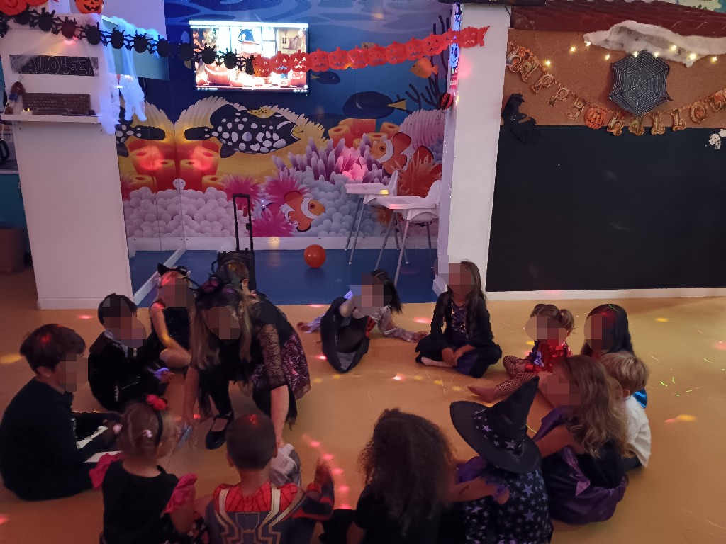 Fotografía de fiesta de Halloween en Le Petit Cocó Fuengirola