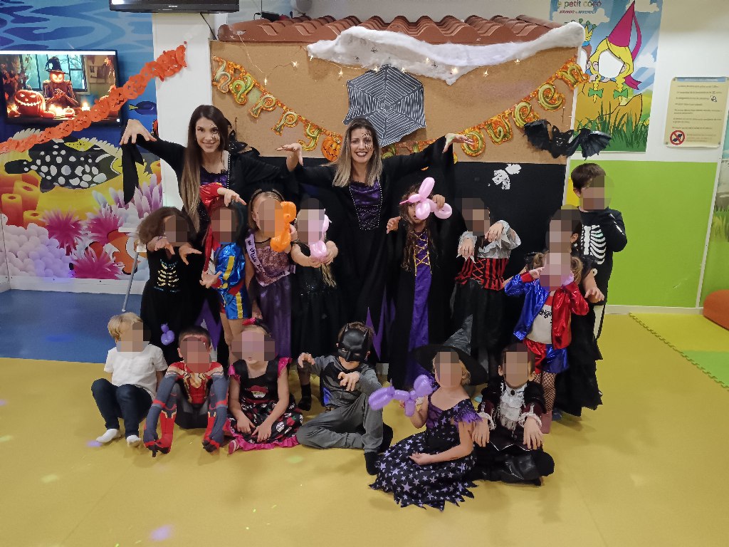 Fotografía de fiesta de Halloween en Le Petit Cocó Fuengirola