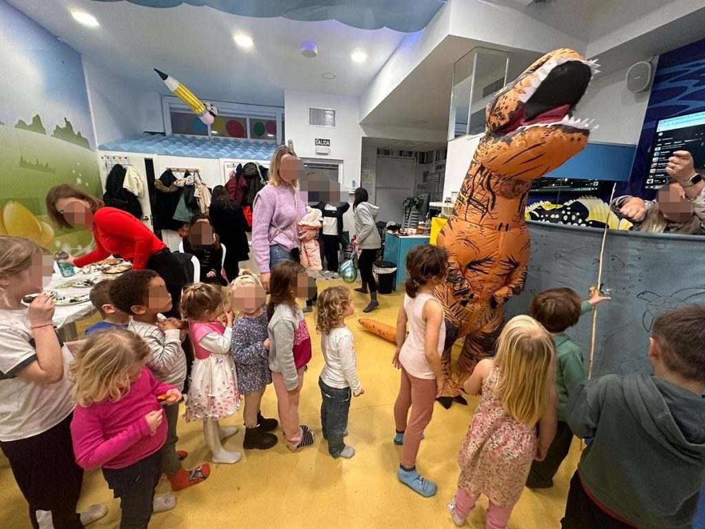 Fotografía de una fiesta de cumpleaños en Le Petit Cocó Fuengirola